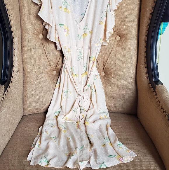 BOHO YELLOW FLORAL DRESS - Picture 6 of 9